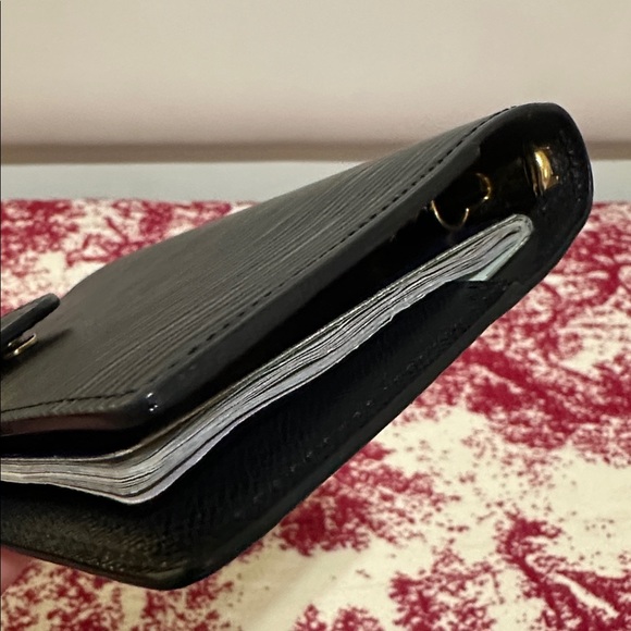 Louis Vuitton Black Leather Passport Cover/Agenda PM - Picture 7 of 15